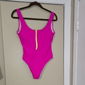 CHRYII Bright Neon Pink  One Piece Swimsuit SIZE XL NWT